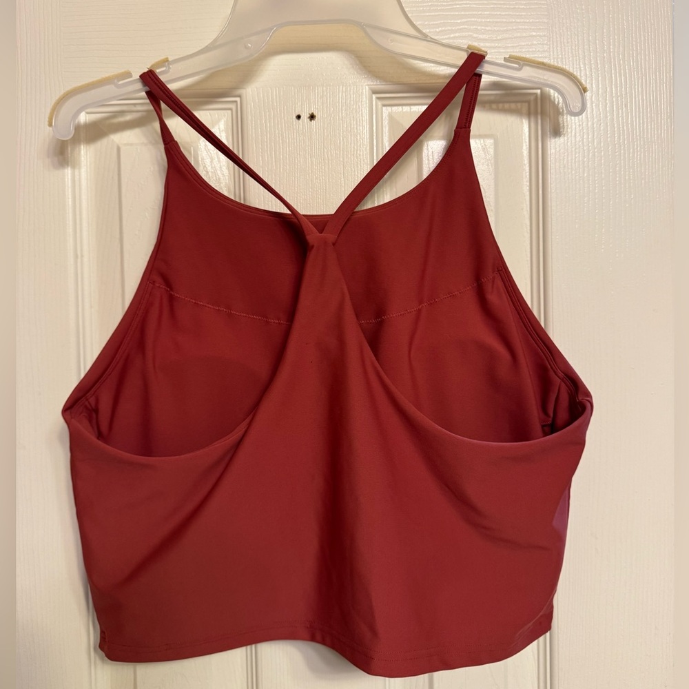 Old Navy Red Racerback Crop Tank Top - Picture 2 of 3